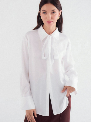 Смотреть модные образы с валберриз с Блуза (артикул 262989892)