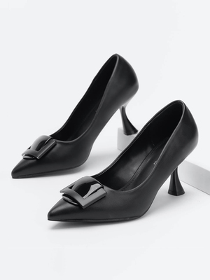 Смотреть модные образы с валберриз с Туфли (артикул 501319902)