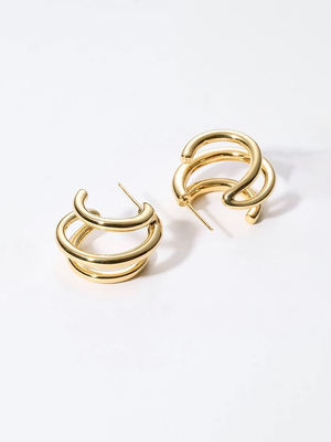 Смотреть модные образы с валберриз с Серьги (артикул 495703719)