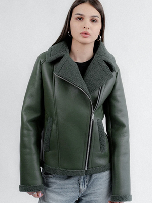 Смотреть модные образы с валберриз с Дубленка (артикул 400596027)