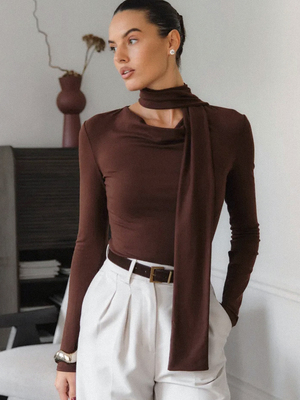 Смотреть образы с Лонгслив (артикул 577550270)