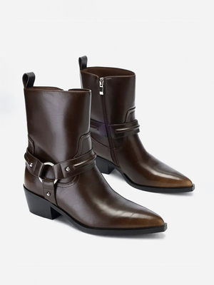 Смотреть модные образы с валберриз с Ботильоны (артикул 418744192)