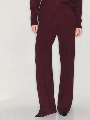 Смотреть модные образы с валберриз с Брюки (артикул 702171029)