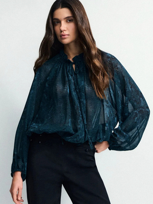 Модный образ ВБ с Блуза (артикул 702188119)