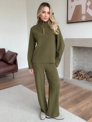 Смотреть модные образы с валберриз с Костюм (артикул 523400191)