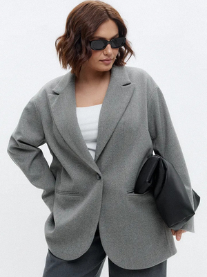 Смотреть модные образы с валберриз с Пиджак (артикул 607789235)