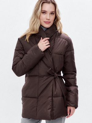 Смотреть модные образы с валберриз с Куртка (артикул 473859340)