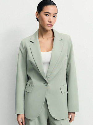 Смотреть модные образы с валберриз с Жакет (артикул 759971246)