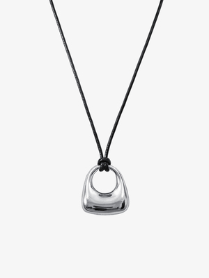 Смотреть модные образы с валберриз с Подвеска (артикул 499667587)