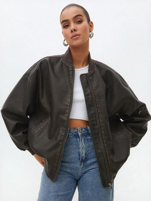 Смотреть модные образы с валберриз с Бомбер (артикул 327419410)