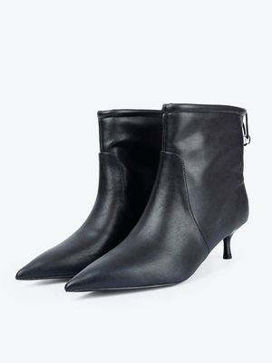 Смотреть модные образы с валберриз с Ботильоны (артикул 770718703)