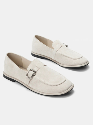 Смотреть модные образы с валберриз с Лоферы (артикул 632541600)