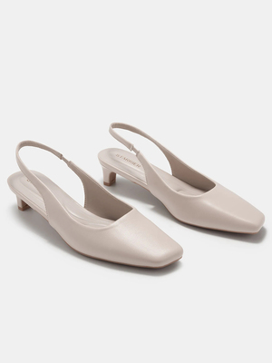 Смотреть образы с Туфли (артикул 644868969)